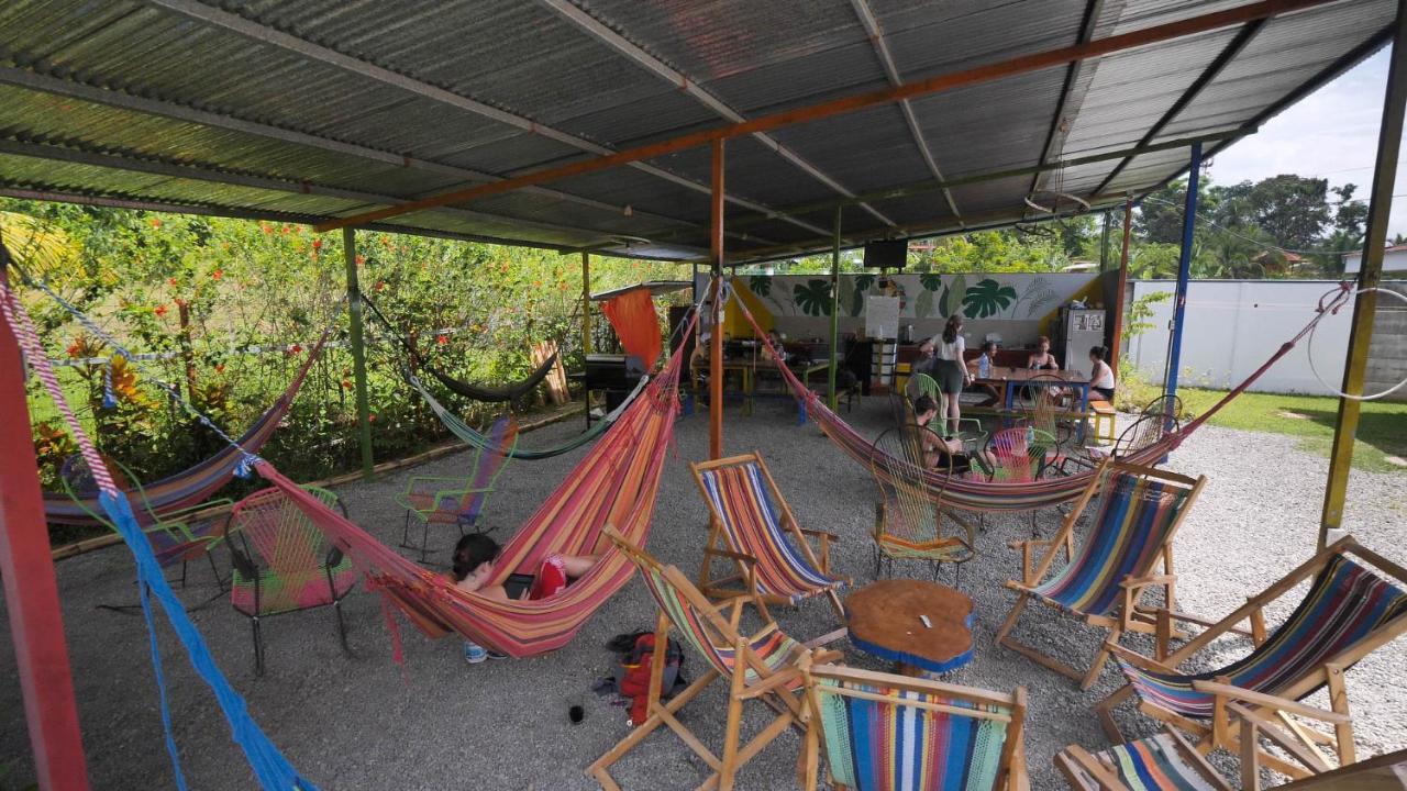 Puerto Viejo de Talamanca 卡露耐旅舍旅舍 外观 照片